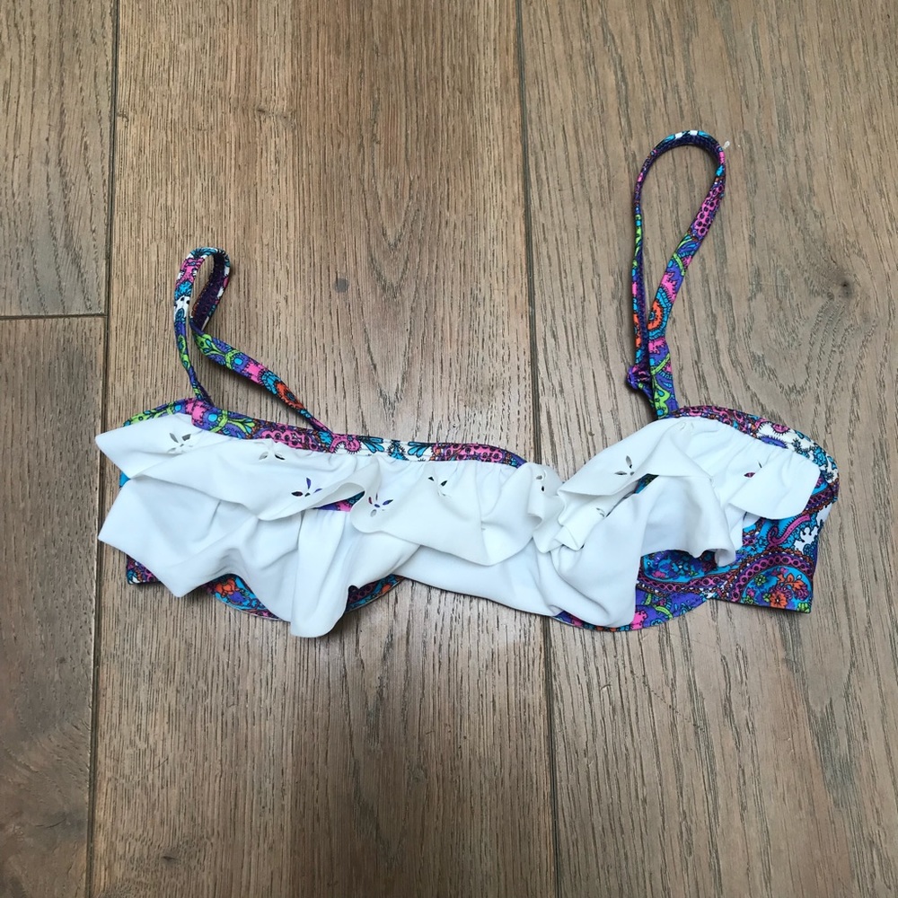 floral and ruffle bathing suit top